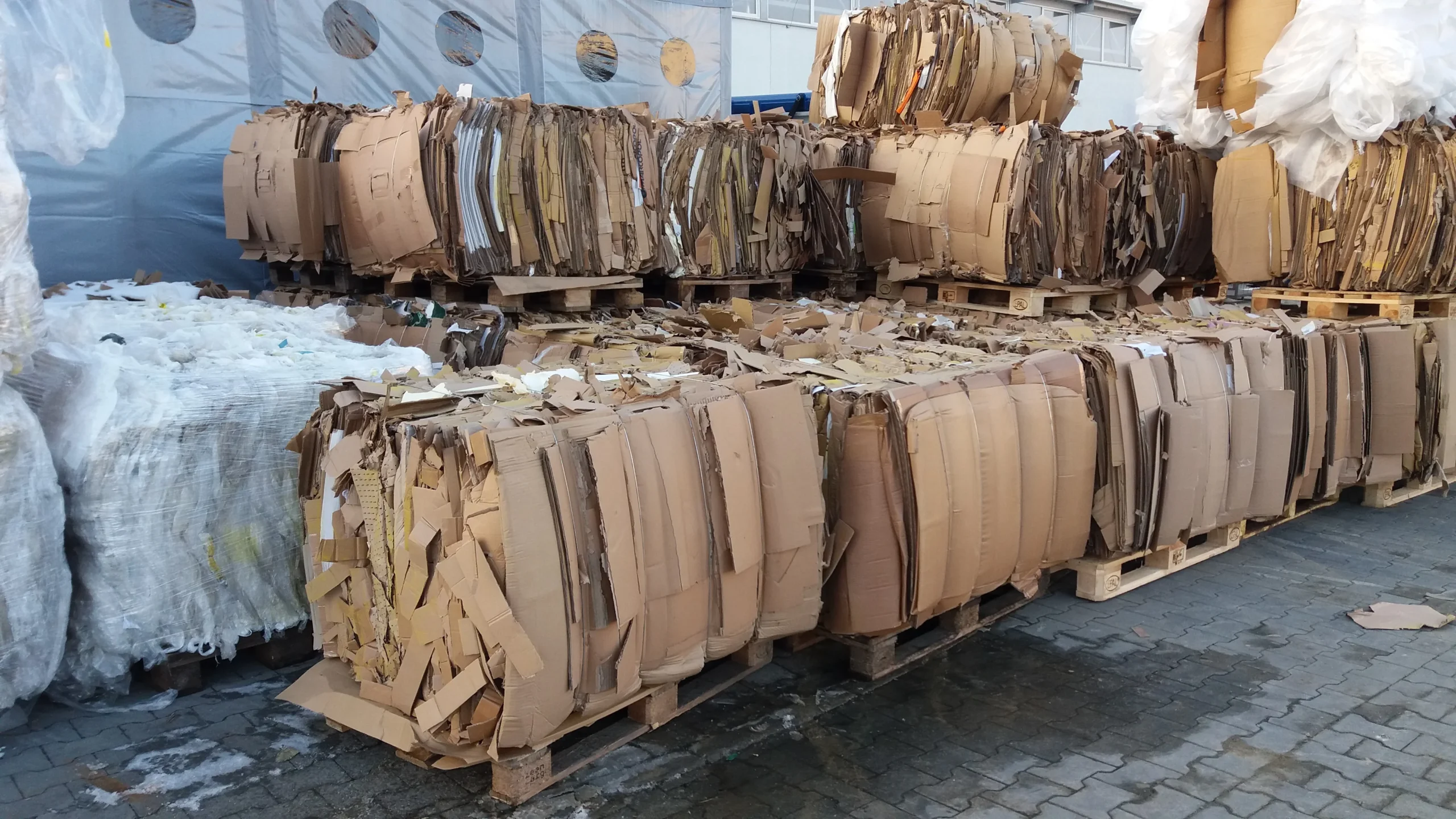Plastic and cardboard bales