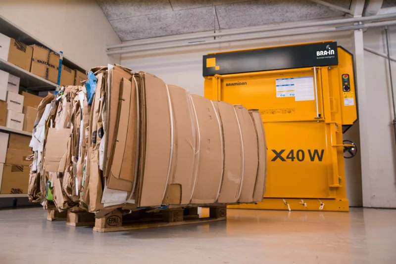 X40 Wide baler and cardboard bale
